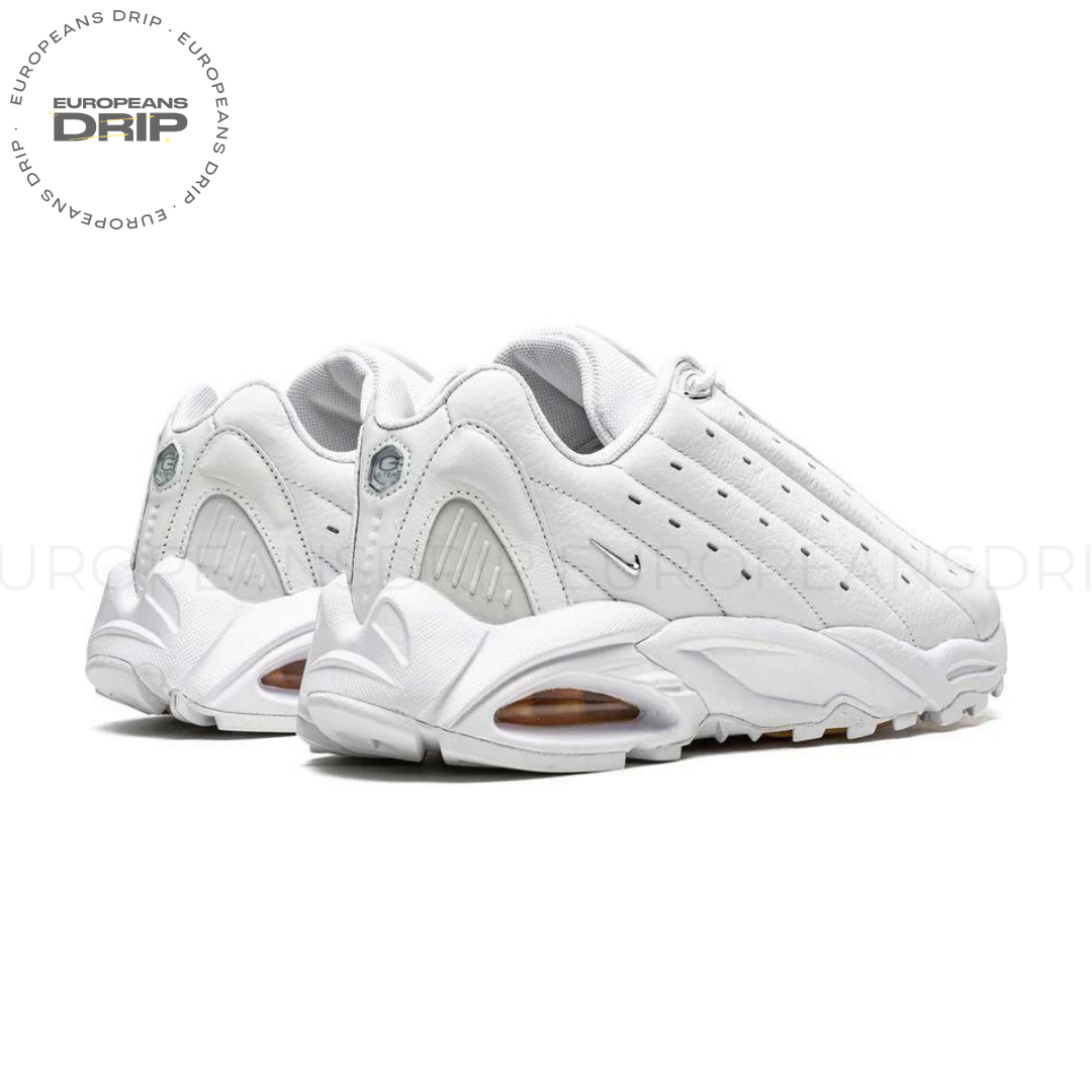 TRIPLE WHITE