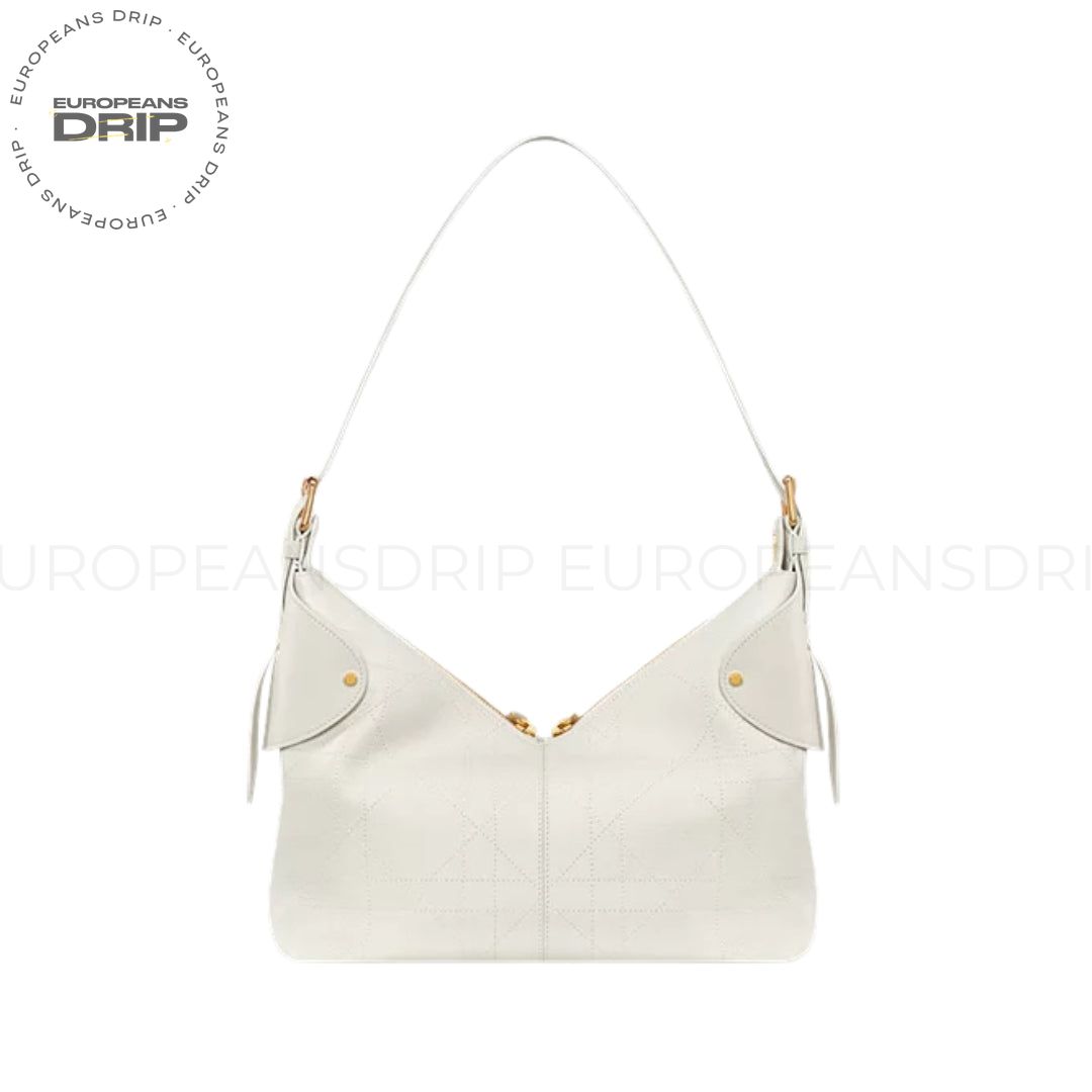 Calfskin Macrocannage color Milk 28 cm
