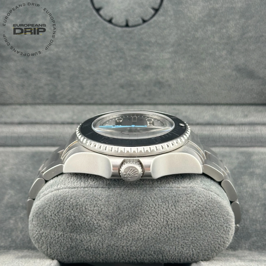 Deepsea sea-dweller black dial 44mm