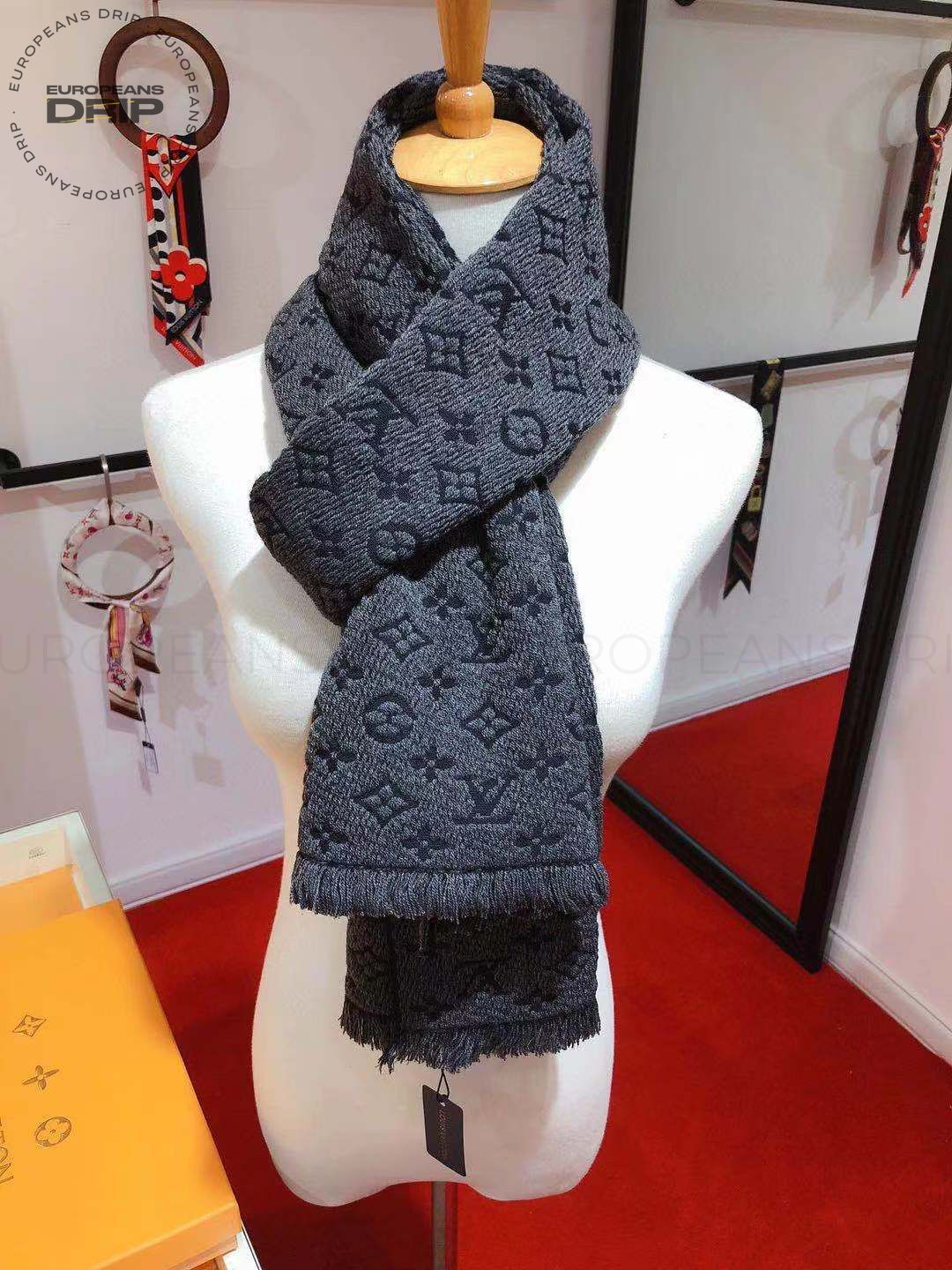 Scarf