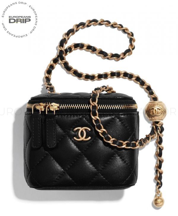 Classic Flap Black 17 cm