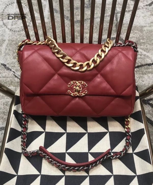 19 Red 26 cm