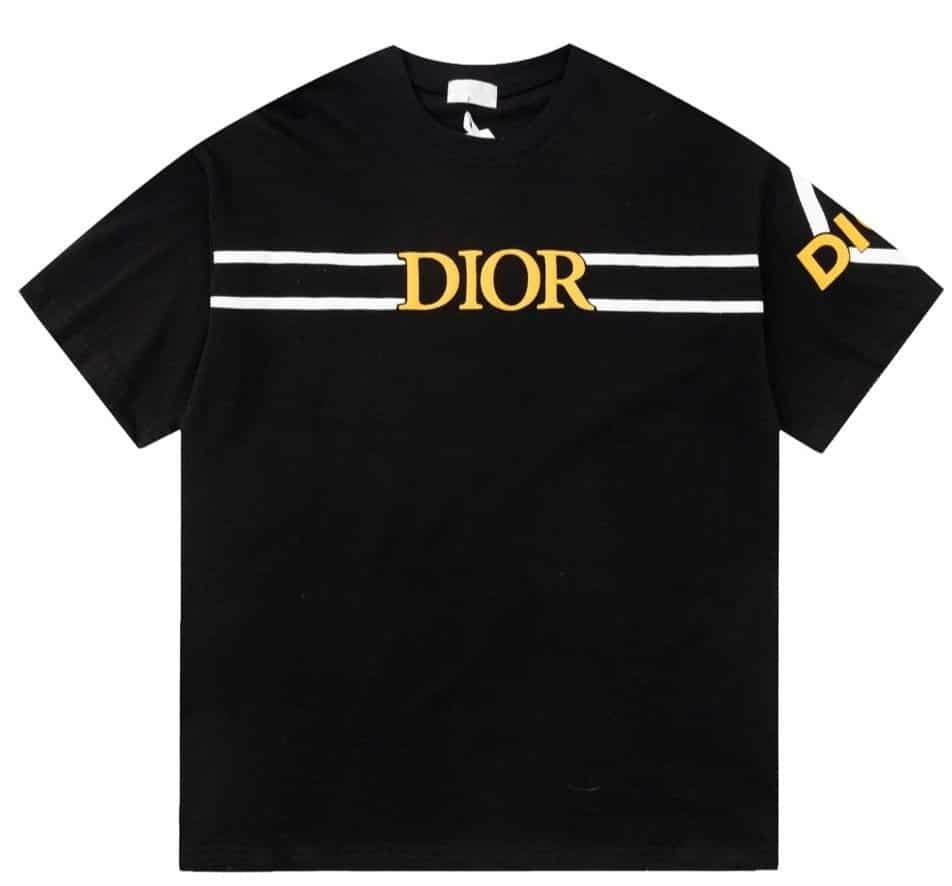 112-f3e87bb1_ad2f69bc-0d31-4c60-8b00-9deed6e6c9f5-1.jpg T-shirt - Image 1