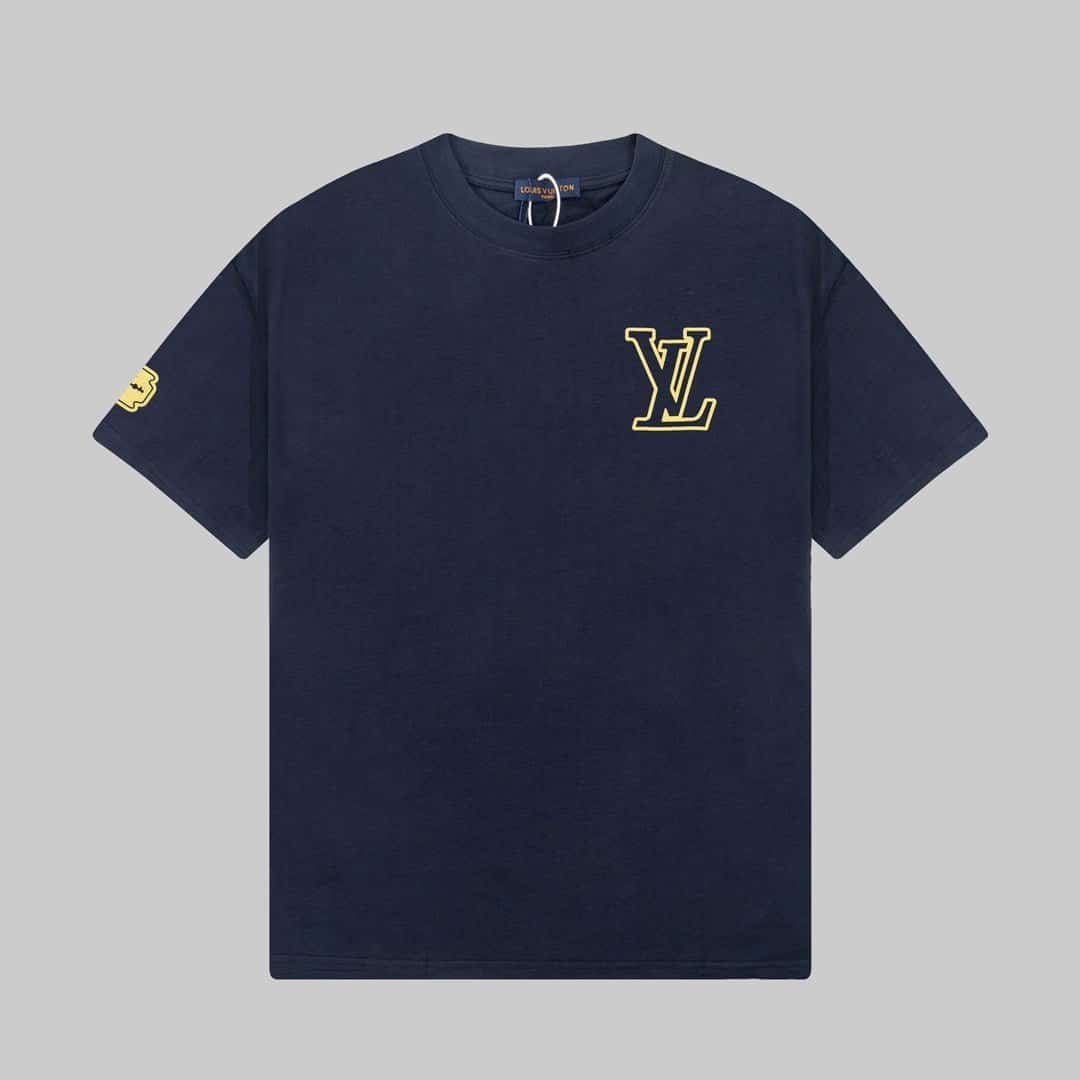 23-dd66c3e6_f23d514e-dc4e-4627-944f-3ed897102354.jpg T-shirt - Image 1