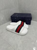 Slippers - Image 4