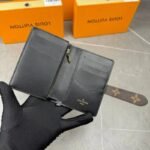 Wallet - Image 5